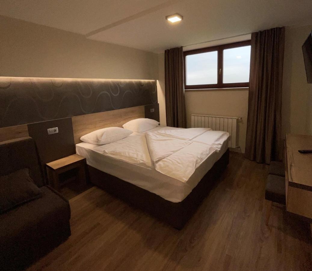 Hotel Roskar Ptuj Esterno foto