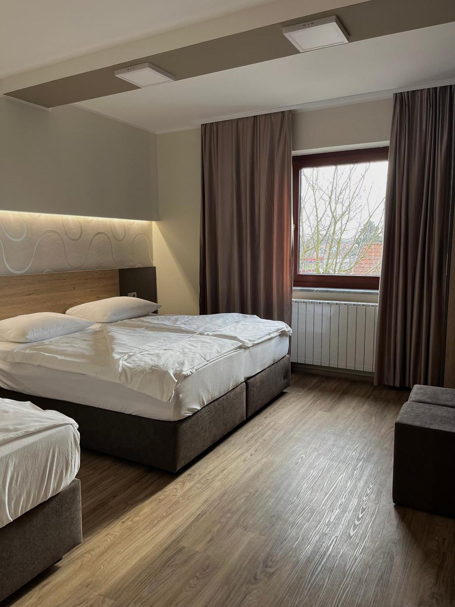 Hotel Roskar Ptuj Esterno foto